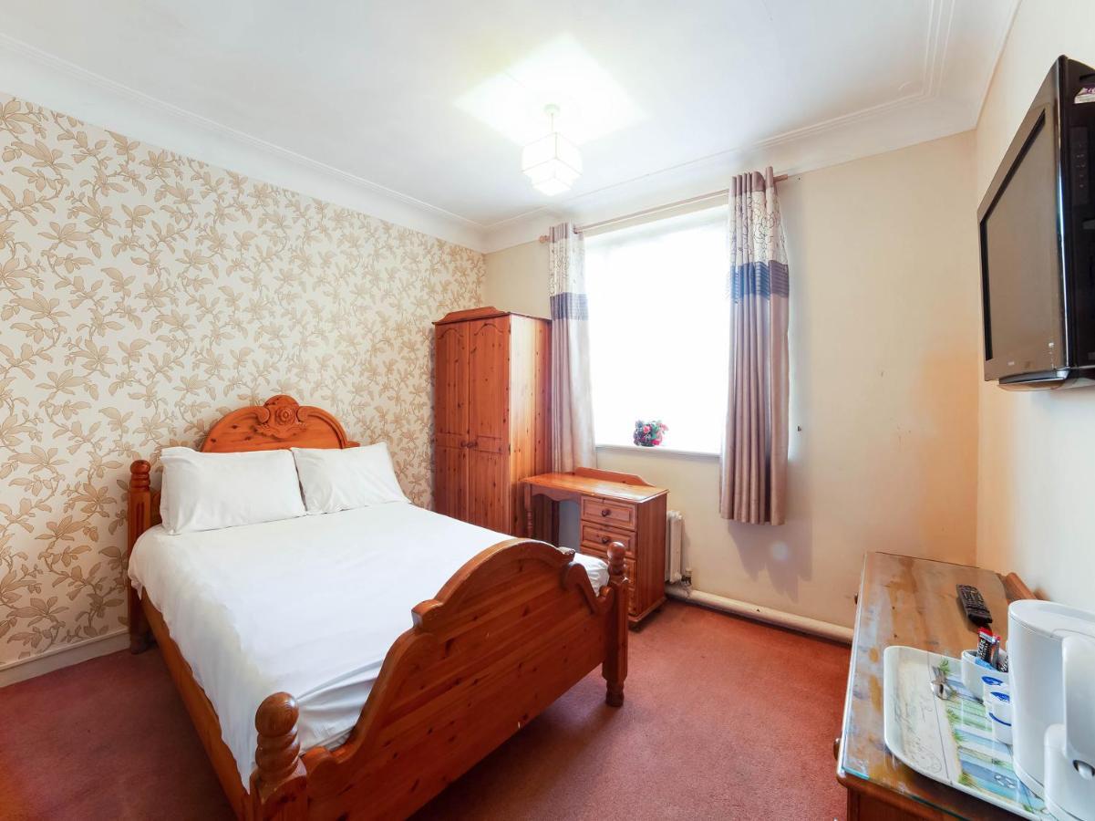 Sneyd Arms Hotel Stoke-on-Trent Экстерьер фото